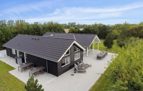 Stunning Home In Væggerløse With Indoor Swimming Pool Bogø By